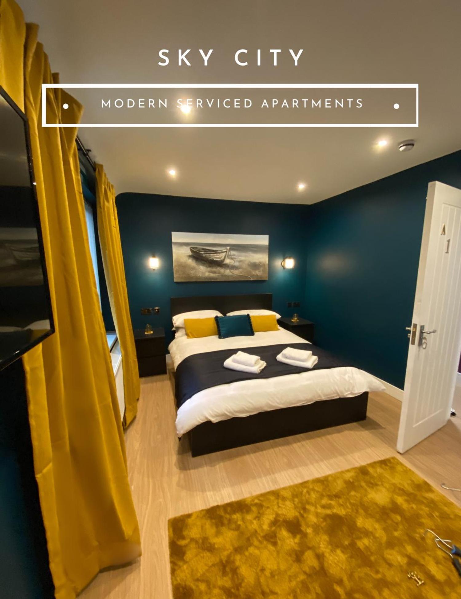 Sky City Apartments Ковънтри Екстериор снимка